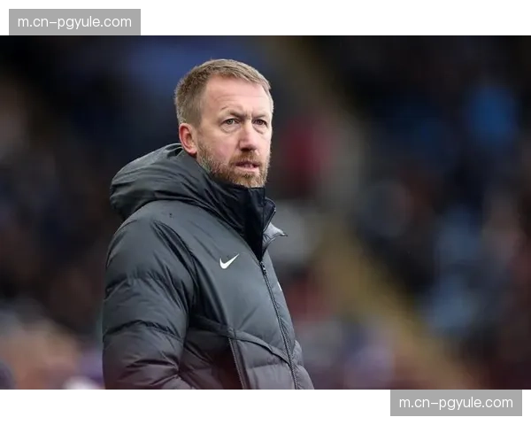 切尔西情绪管理六张红牌成隐患，纪律性问题制约战绩稳定性